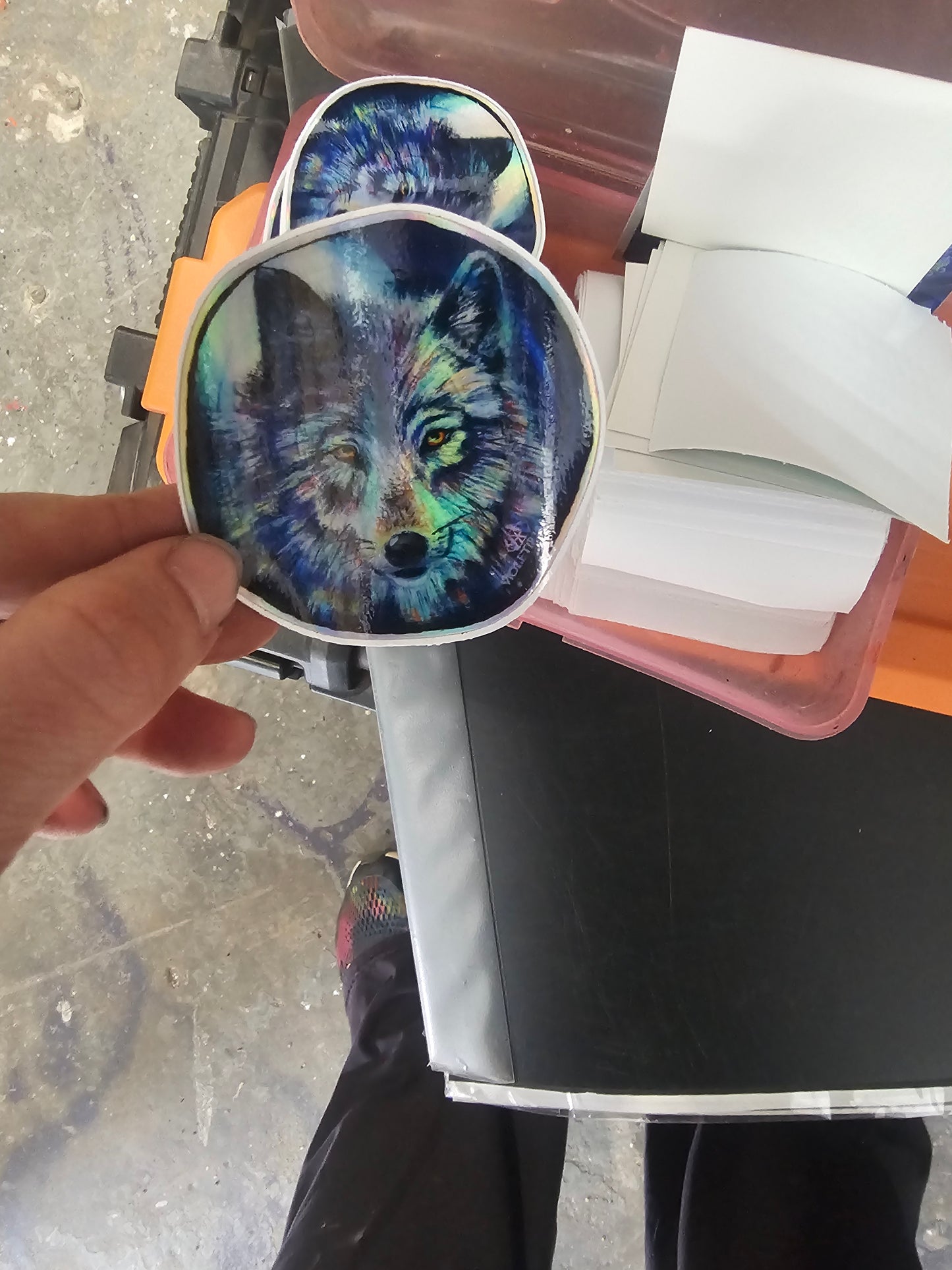*Wolf sticker round - 4 x 4 by VioletIris (Stickers)