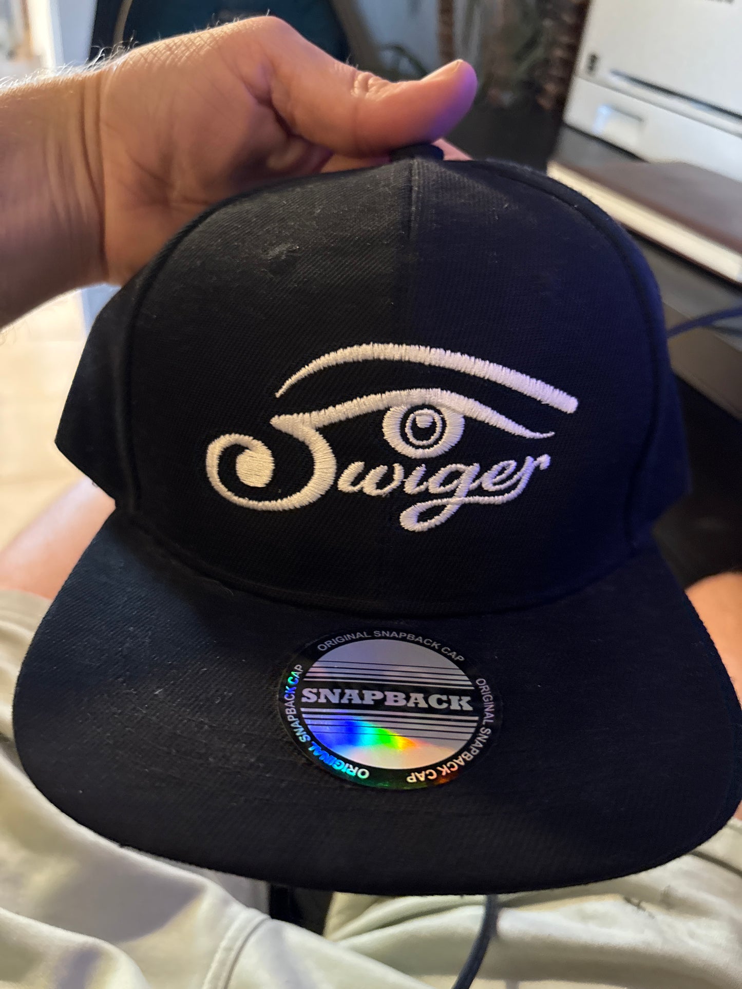 *Swiger hat - One Size Fits All by Eye of Swiger (Apparel)