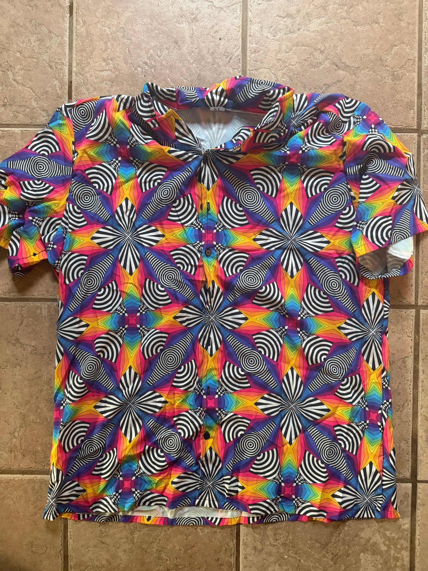 string art button up  - 2X by Technocolor  (Apparel)