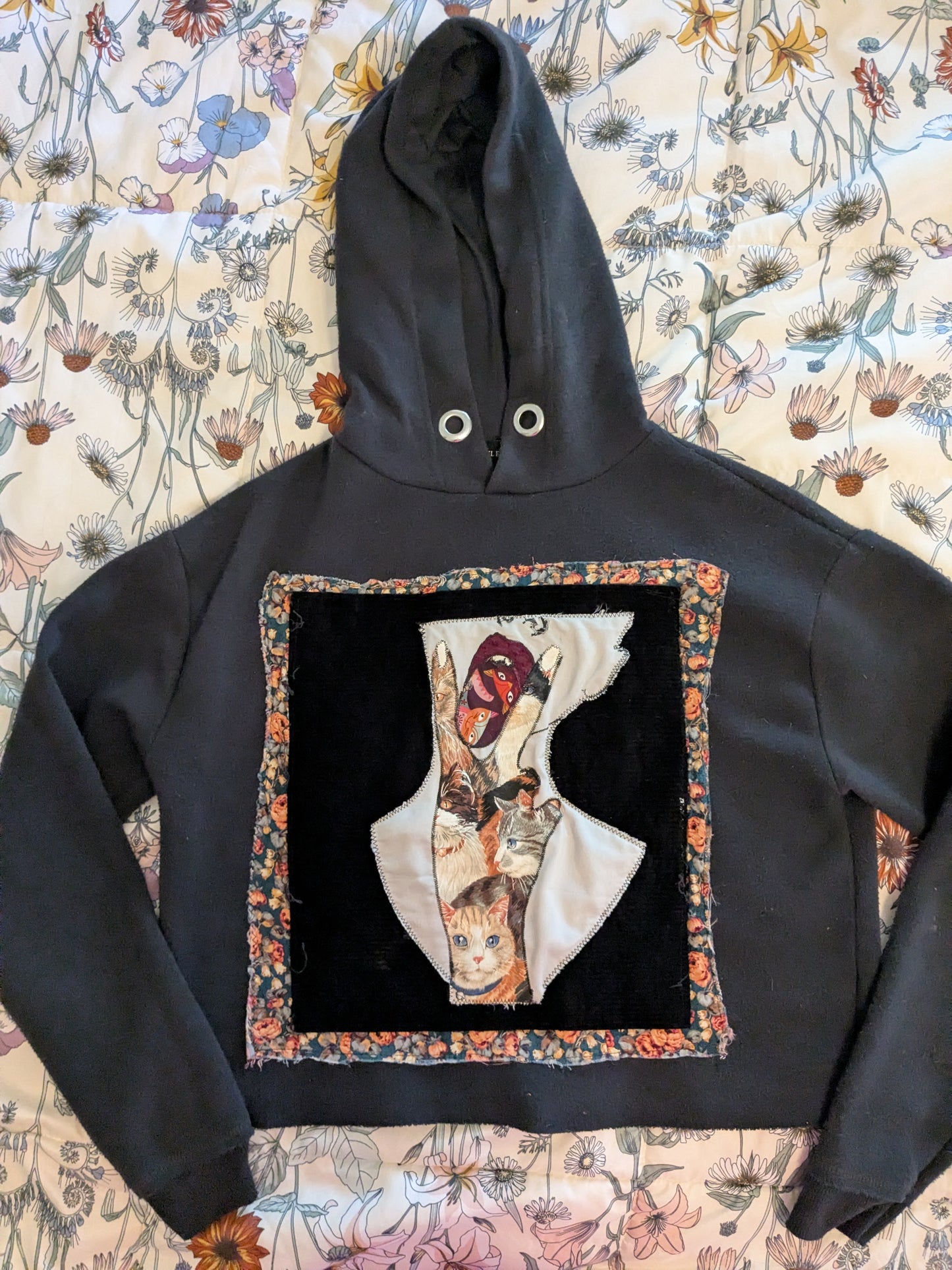 *Patch sweater 2 - Small by Essi (Apparel)